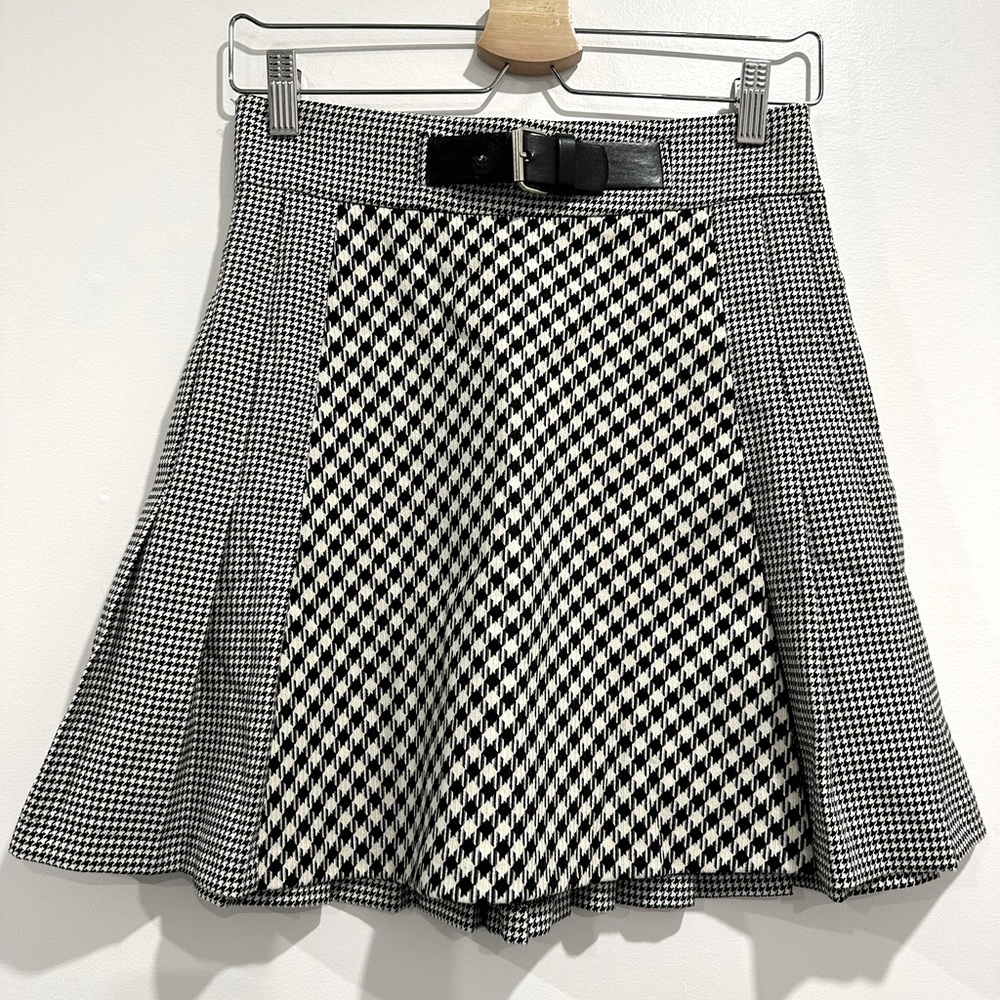 Zara houndstooth pleated skirt size Small